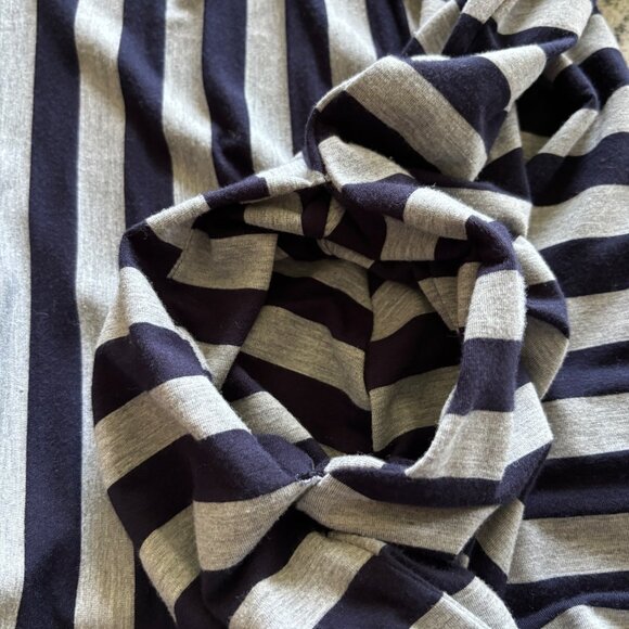 Suzanne Betro Navy Blue & Gray Striped Dress Size XL Short Sleeves - Picture 5 of 6